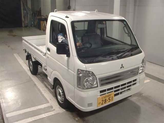 1035 Mitsubishi Minicab truck DS16T 2022 г. (JU Tokyo)